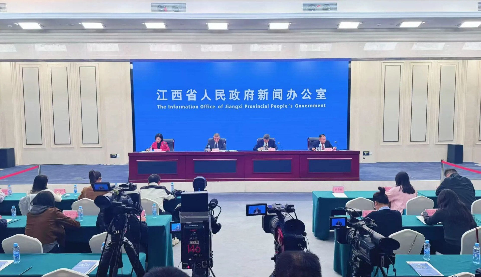 富尔特荣登“2025江西省民营企业社会责任领先企业”名单